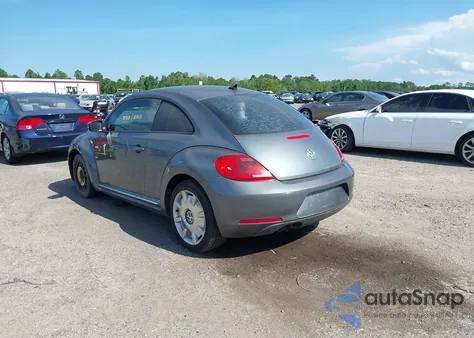 2012 Volkswagen Beetle 2.5L из США, поврежденный, VIN 3VWJP7AT8CM646760